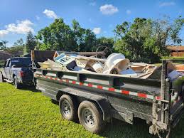 Best Commercial Junk Removal  in Seneca, KS